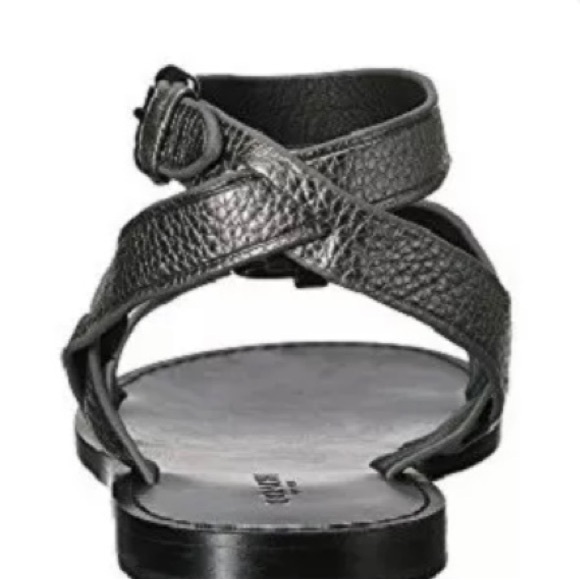 COACH Women's Elaine Metallic Gray Pebble Leather Flat Sandal Size 8. EUC - Picture 10 of 10